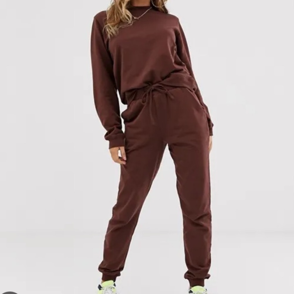 Runaway The Label Chocolate coloured Track suit. Size Large
